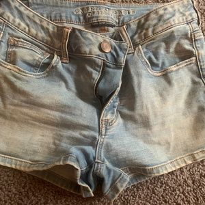 American Eagle shorts size 10 super stretch